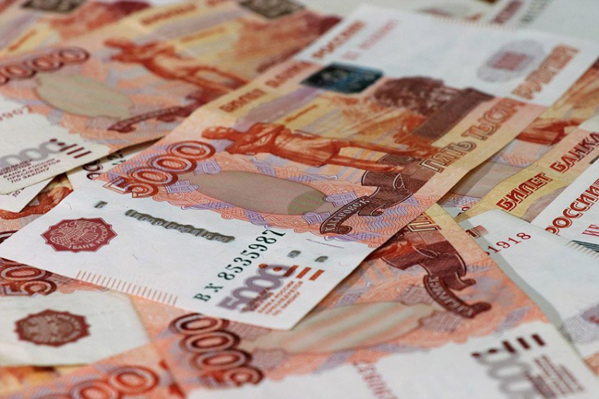 Россия продолжает пополнять казну и резервы