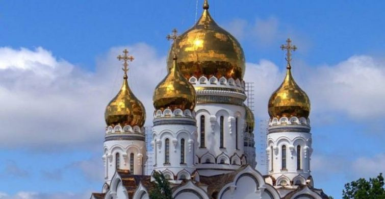 Собор славных и всехвальных 12 апостолов Христовых: что можно и нельзя делать 13 июля 2024 года