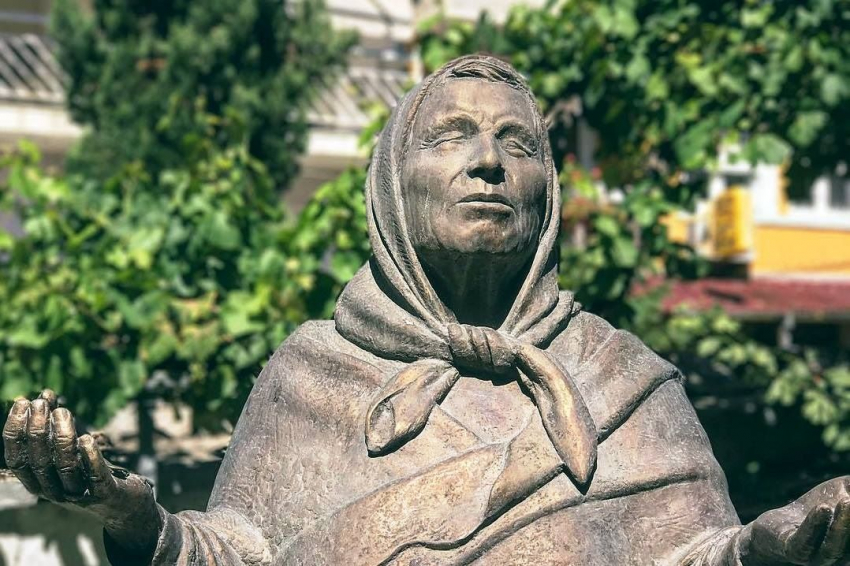 Какие предсказания Ванги потрясли мир: пандемия, катастрофы, глобальное потепление