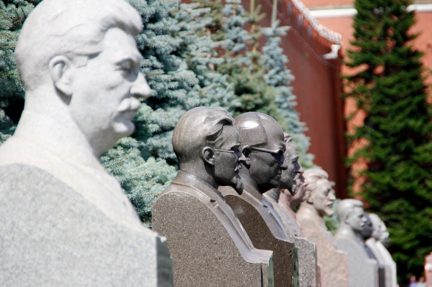 Новый взгляд на Сталина: герменевтический подход Сергея Кургиняна
