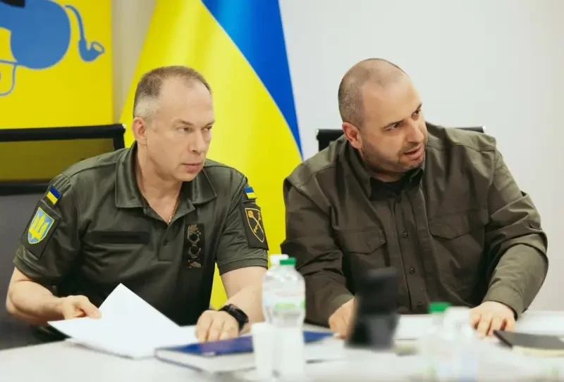 Над Сырским снова нависла угроза увольнения, повесить провал ВСУ в Курской области на подчинённых не удалась