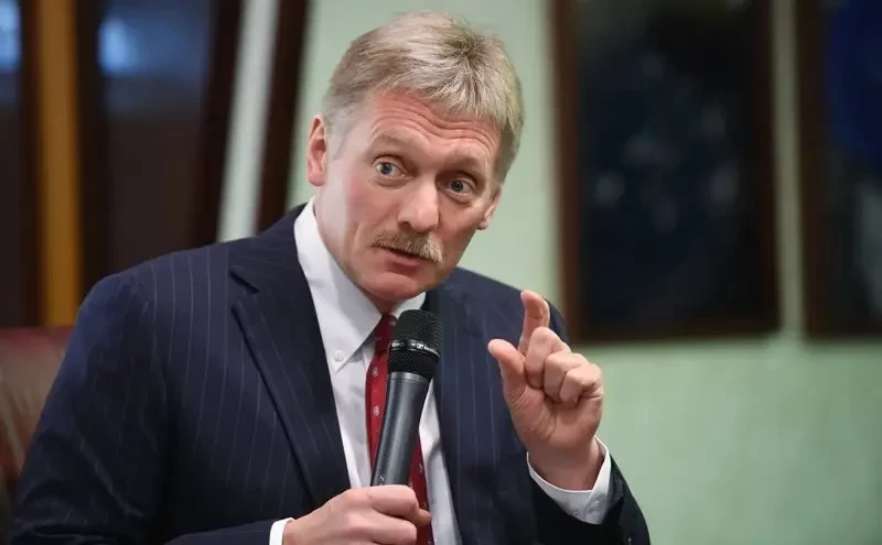 Песков: Работа по урегулированию конфликта продолжается, но говорить об условиях сделки по Украине пока рано