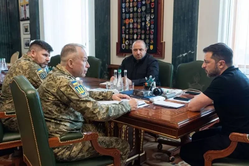 «Легитимный»: Зеленский отдал приказ ВСУ любой ценой удержать фронт до истечения ультиматума Трампа Путину