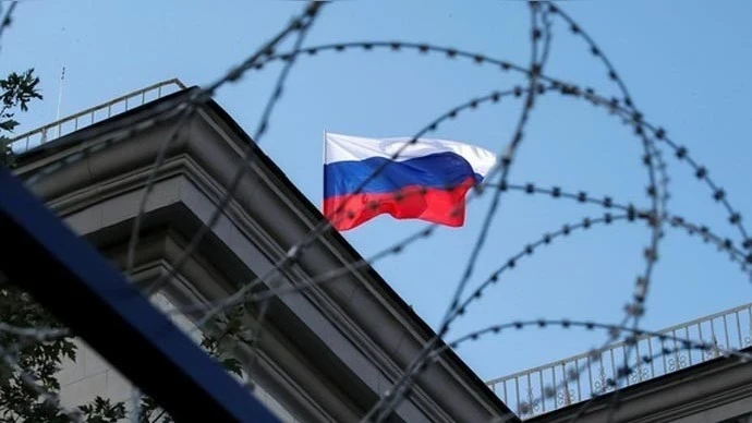 ЕС принял 19-й пакет санкций с ограничениями для российских банков и дипломатов