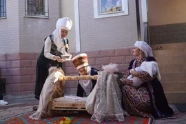 В Бишкеке отметили День Конвенции ООН: главный акцент — право ребенка жить в семье