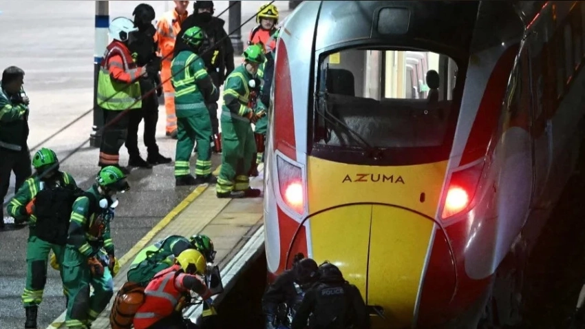 Полиция арестовала двух человек после нападения с ножом в Великобритании