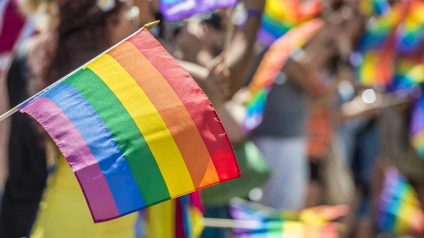 Мажилис Казахстана принял закон о запрете пропаганды ЛГБТ