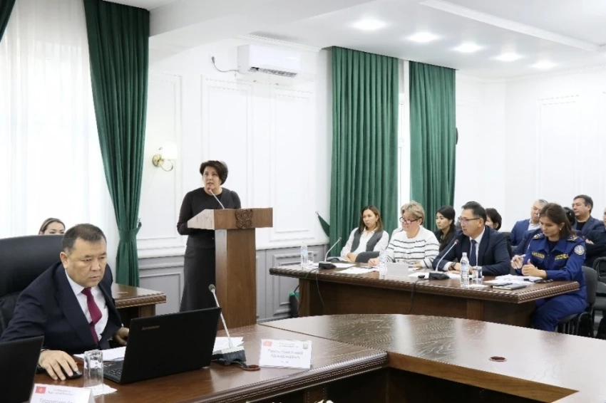 В МЧС обнаружены нарушения в земельных, капитальных и проектных работах