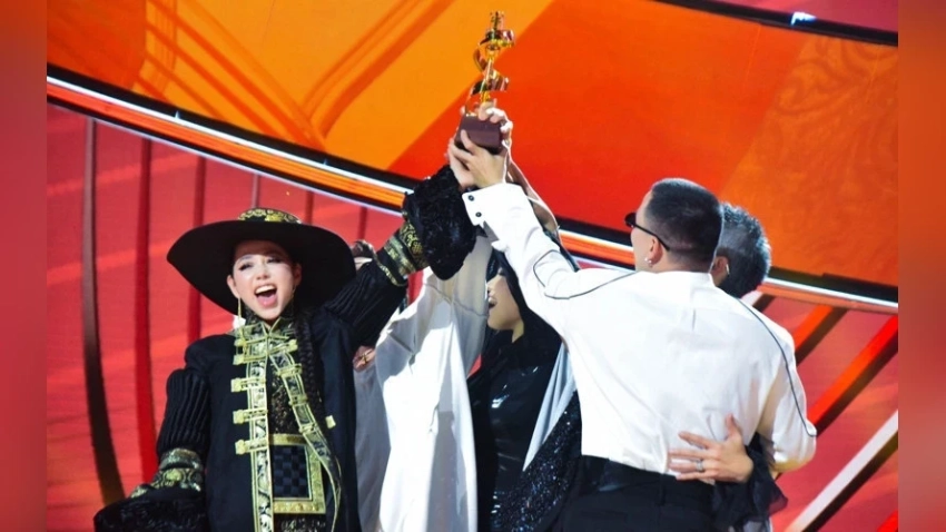 Победитель проекта Silk Way Star — Монголия — Мишээл Джозеф. Фото