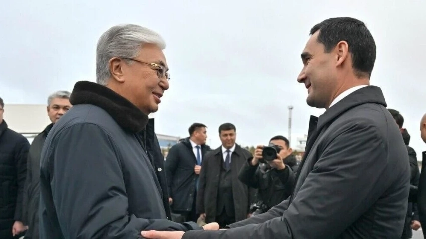 В Казахстан прибыл президент Туркменистана