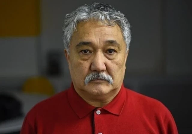 Округ №13. Бакетаев пояснил ЦИК, в чем абсурд запрета на видеосъемку