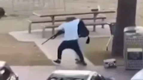 Миллиардер пожертвовал $100 тыс. мужчине, обезвредившему террориста в Сиднее