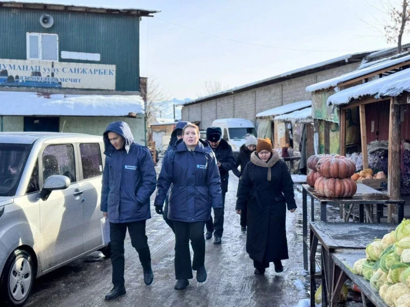 Борьба с попрошайничеством и детским трудом. В Бишкеке проводят рейды