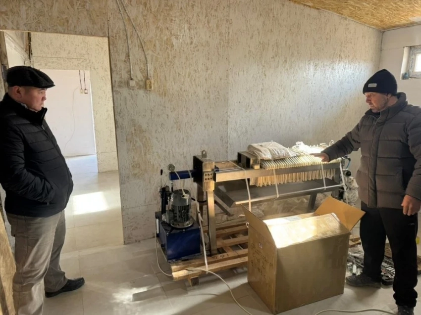 В Ак-Тале новая линия повысит производство сафлорового масла в 16 раз