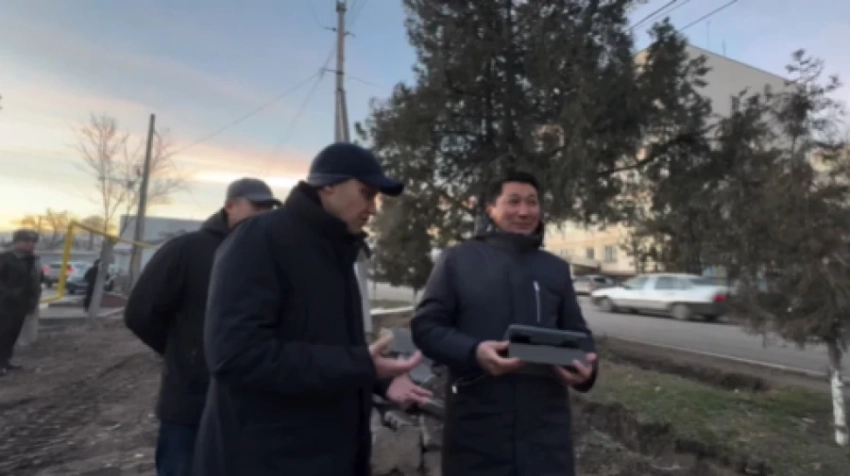 Жители Канта пожаловались полпреду президента на мэрию города