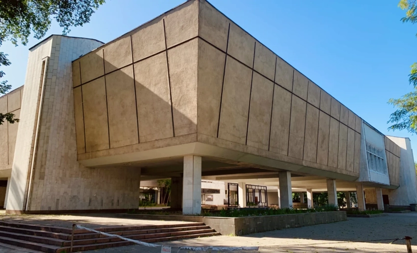 Музей ИЗО им.Г.Айтиева закрывается на ремонт