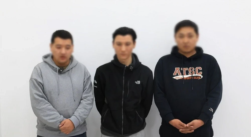 В Бишкеке милиция проверяет парней, высмеявших в соцсетях кыргызский язык