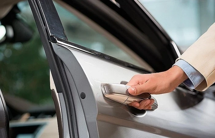 Визит министра просвещения в Узген спровоцировал бурное обсуждение в сети