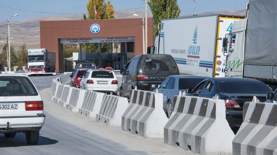 В 2025 году в Кыргызстан посетили почти 21 млн иностранцев