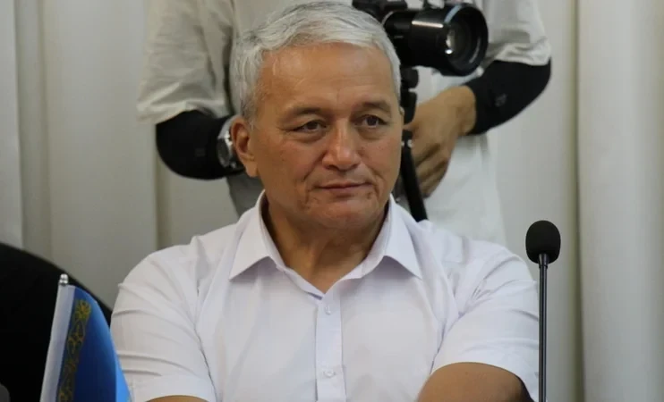 Мировые цены на золото бьют рекорды. Что это сулит экономике Кыргызстана