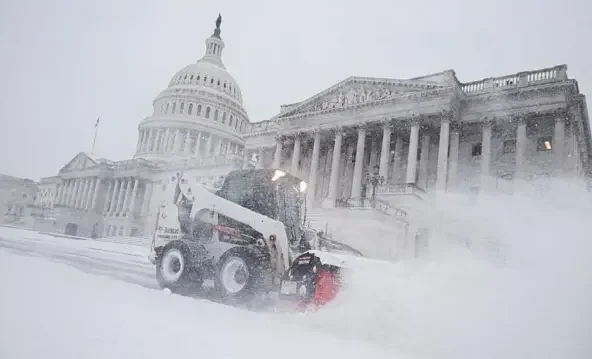 Снежная буря в США. Число жертв выросло до 51