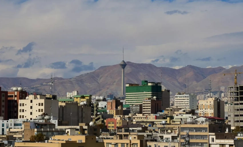 Иран открыл воздушное пространство