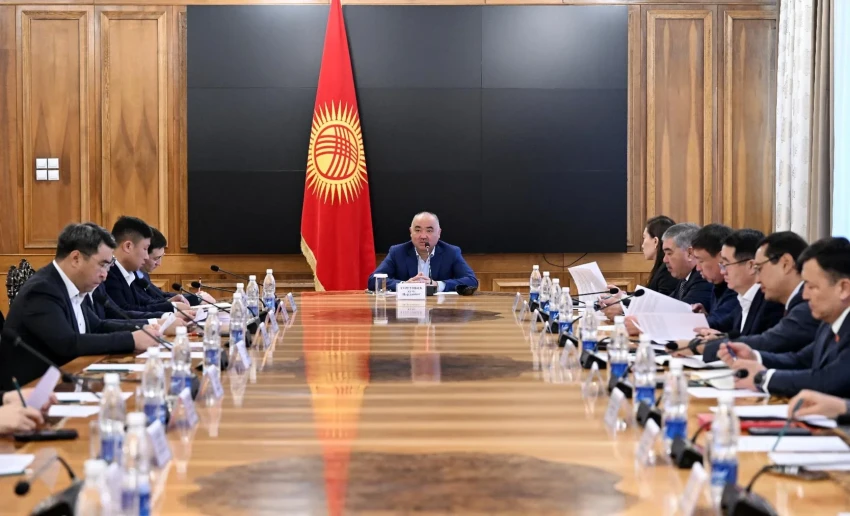 Депутаты могут открыто высказывать свое мнение по любому вопросу – торага ЖК