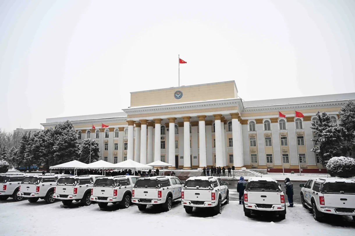 Минэнерго передали 37 единиц спецтехники на 145,8 млн сомов