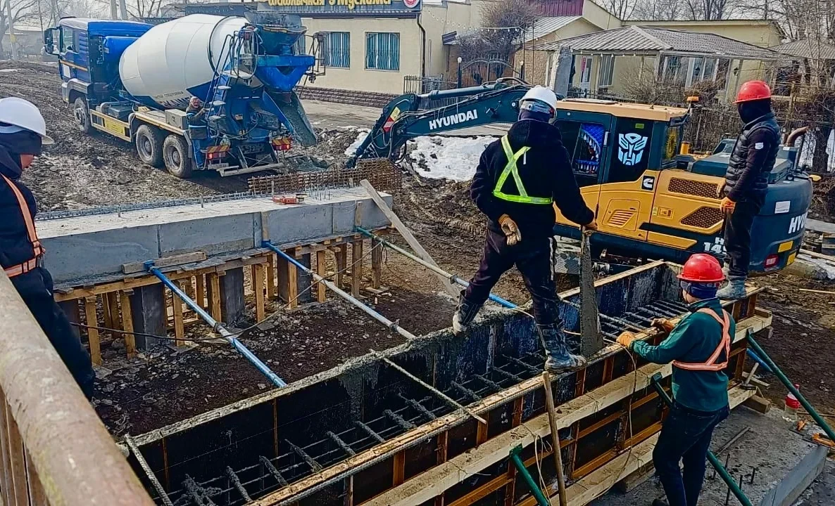 В Чуйской области продолжается реконструкция автодороги Лебединовка - ГЭС-5