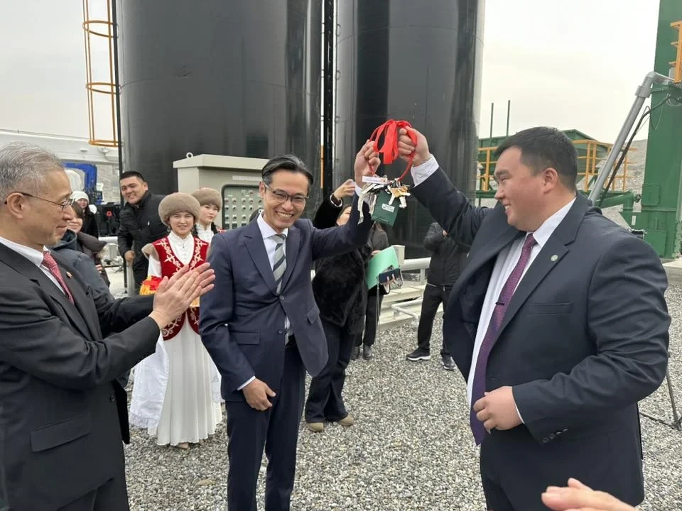 Япония передала Баткенской области 43 единицы спецтехники