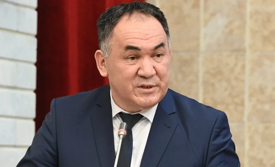 Алмасбек Абытов освобожден от должности по собственному желанию