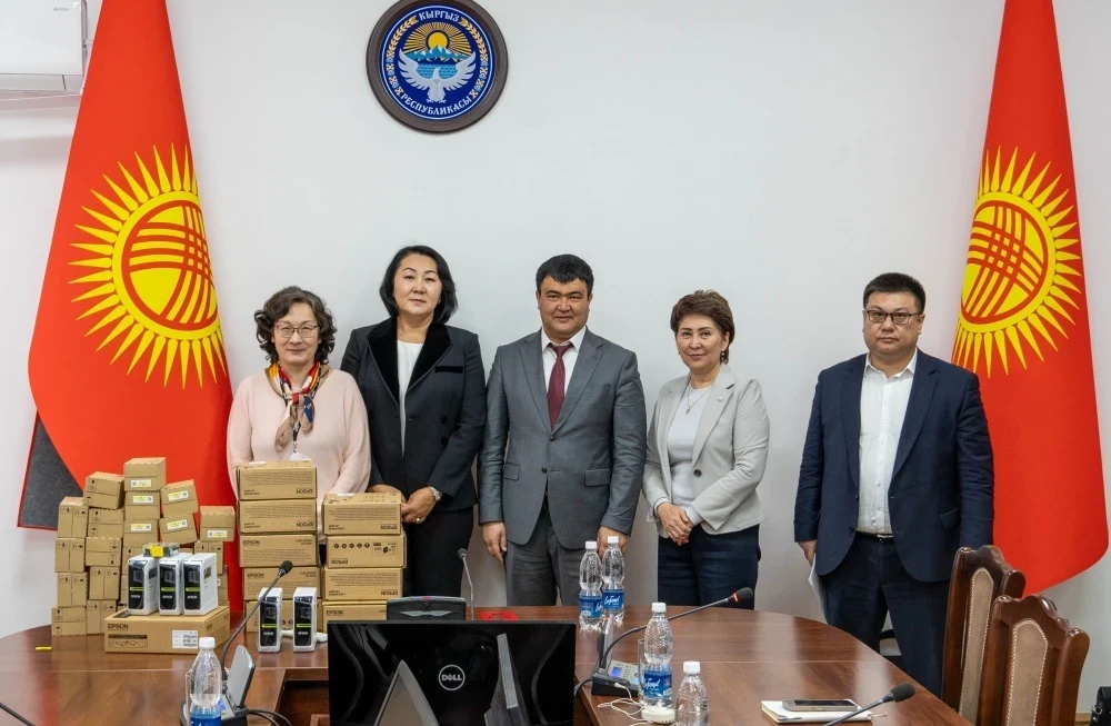 В КР продолжается внедрение системы инвентаризации медоборудования