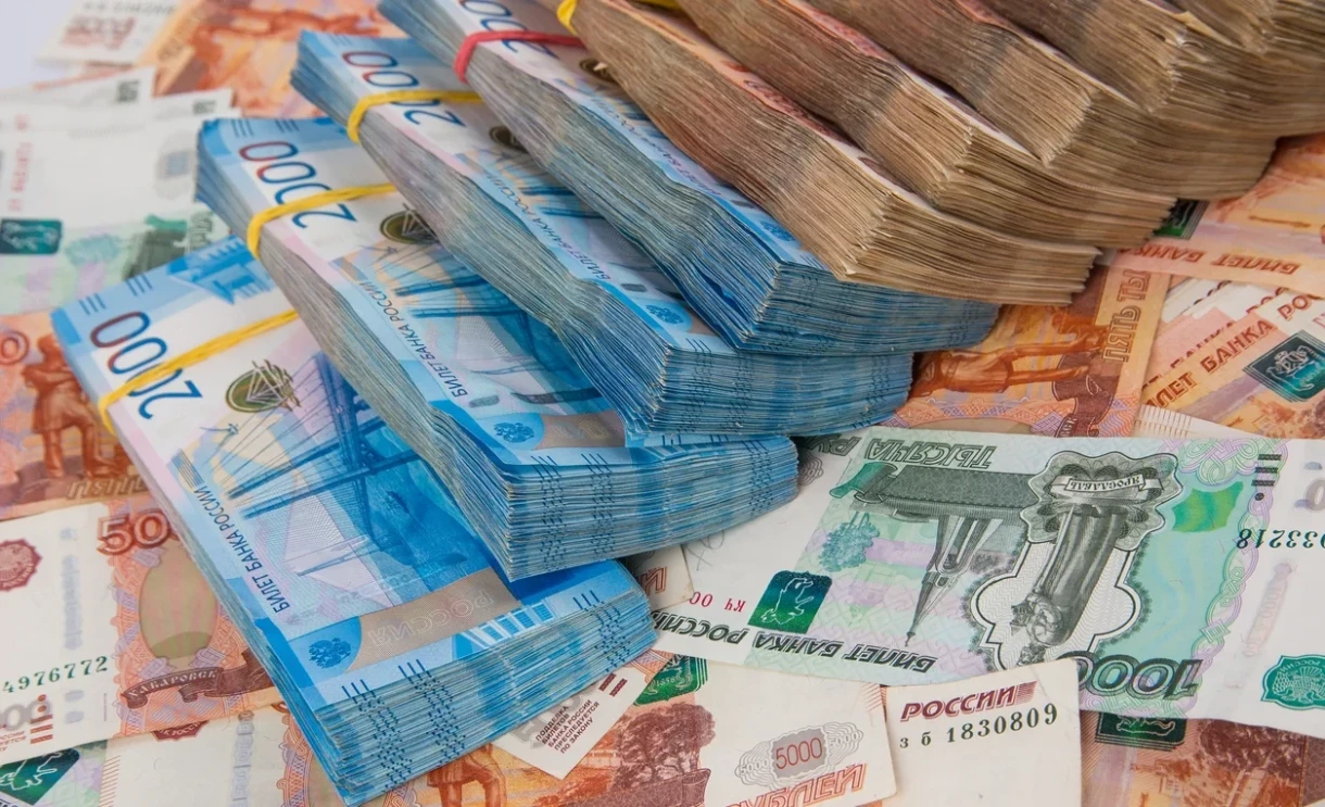 В России 66 кыргызстанцам выплатили 1 млн рублей задолженности по зарплате