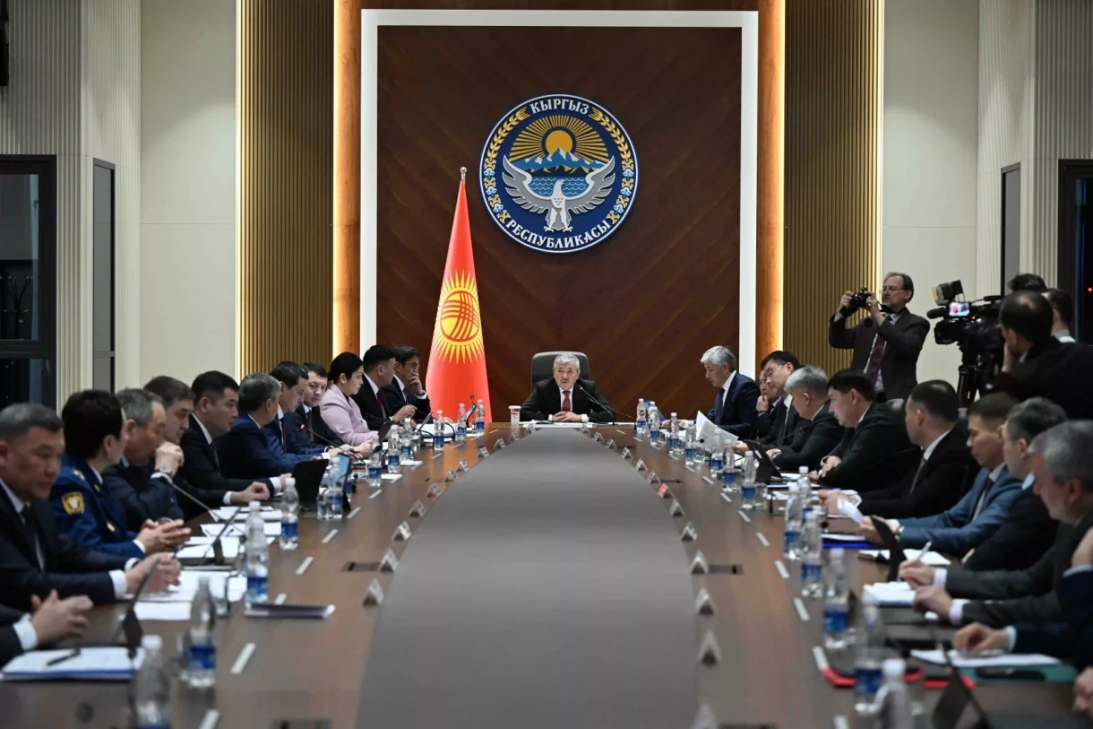 Восьмое заседание комиссии по дебюрократизации: Глава кабмина объявил устные замечания министрам