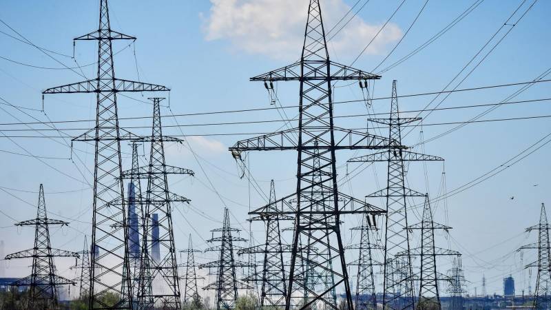 Апокалипсис с жарой: почему регионы России оказались во тьме на пике жары