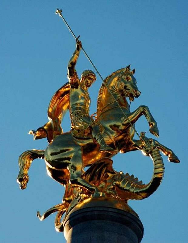 7 святых покровителей: Кому молятся русские воины в трудные времена?
